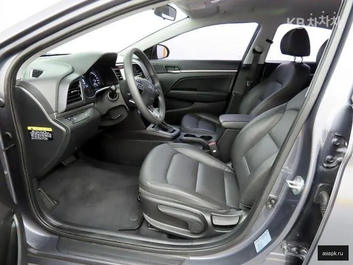 Hyundai Avante 5