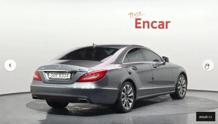 Mercedes-Benz CLS-Class 4