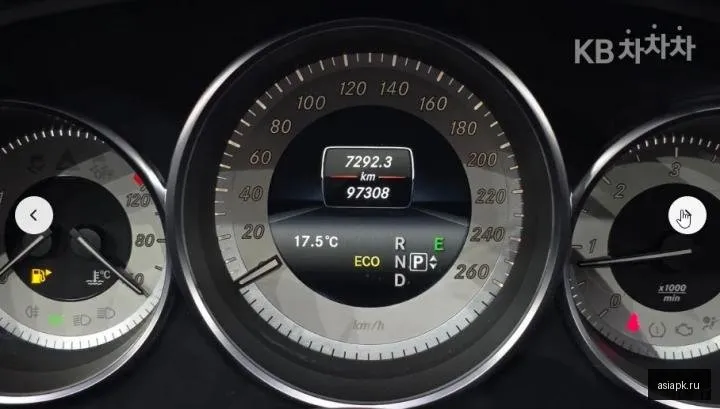 Mercedes-Benz CLS-Class 5