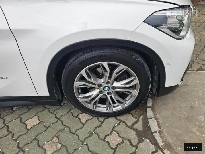 BMW X1 3