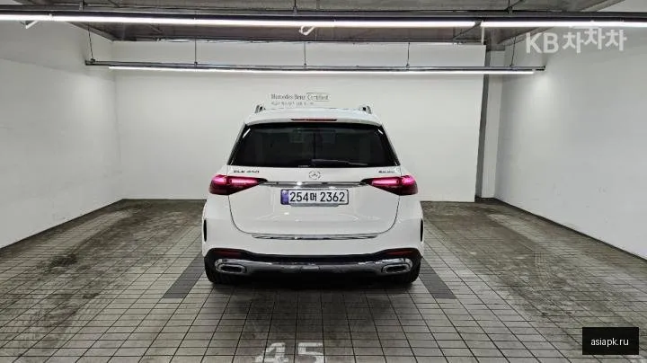 Mercedes-Benz GLE-Class 3