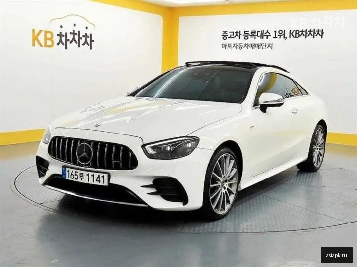 Mercedes-Benz E-Class 2