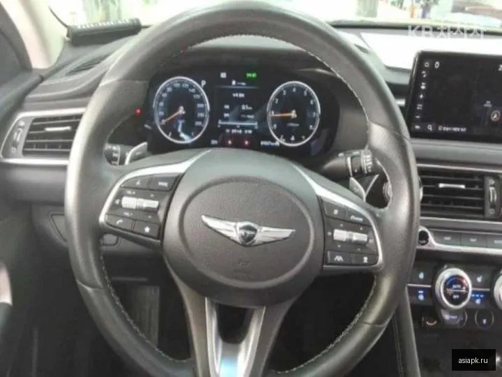 Genesis G70 4