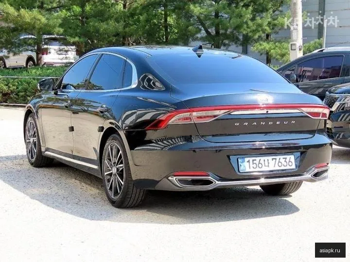 Hyundai Grandeur 3