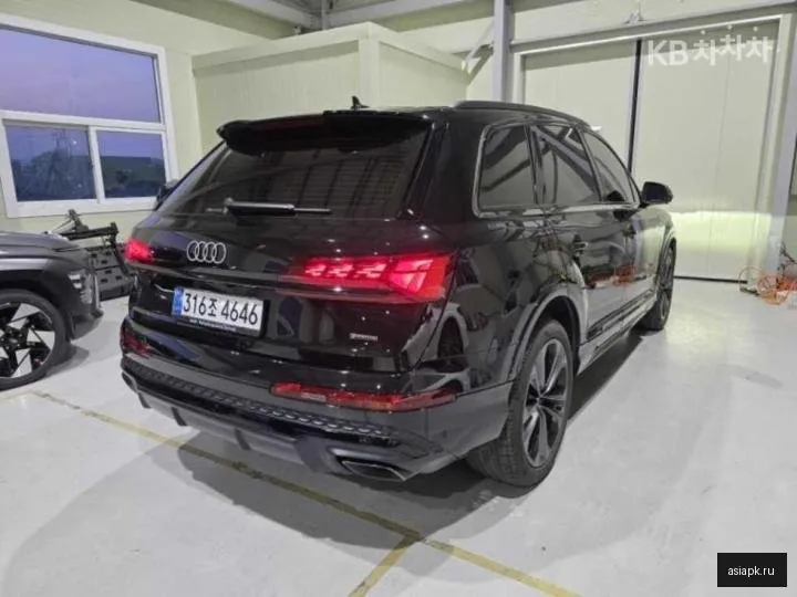 Audi Q7 2