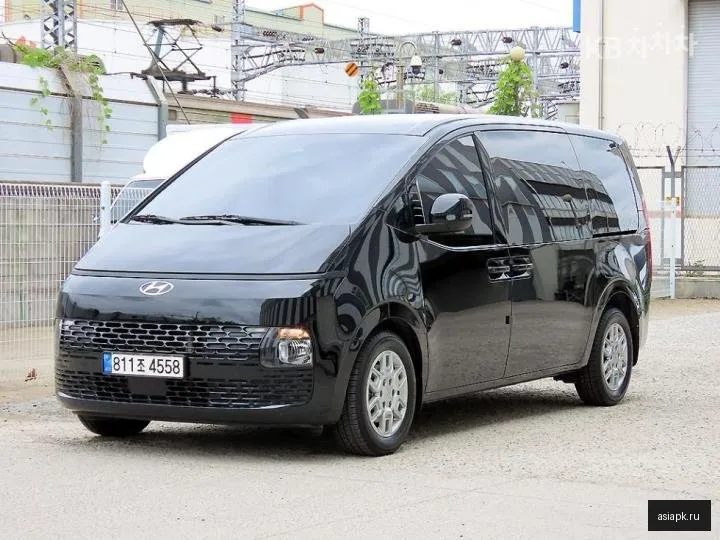 Hyundai Staria 2