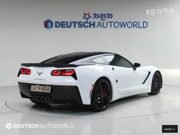 Chevrolet Corvette 2
