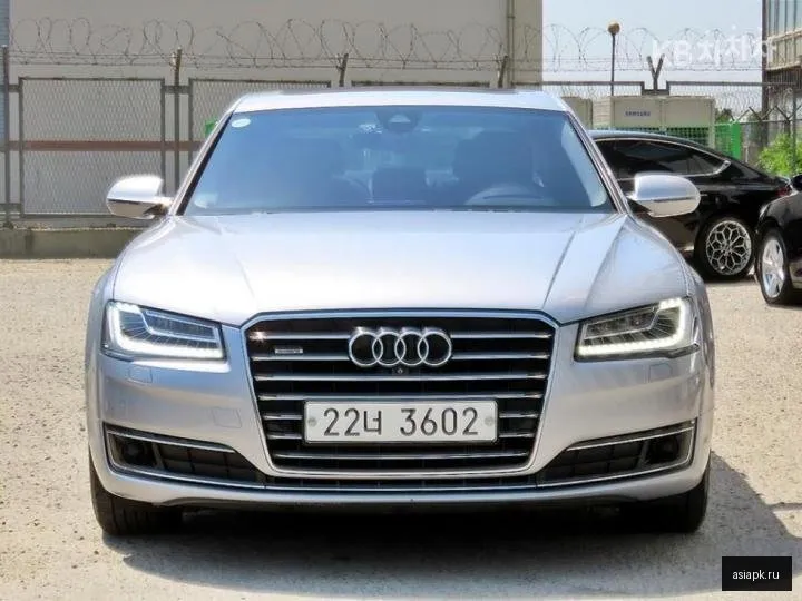 Audi A8
