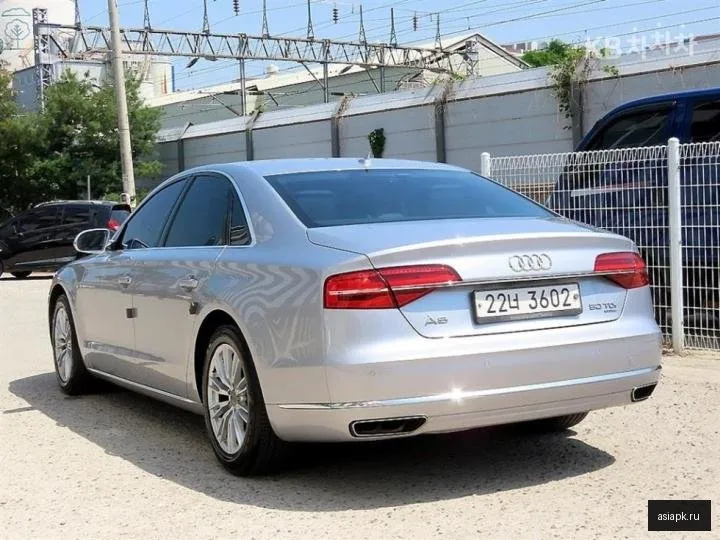 Audi A8 3