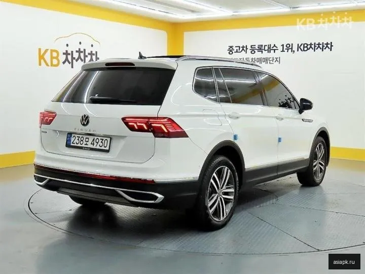 Volkswagen Tiguan 4