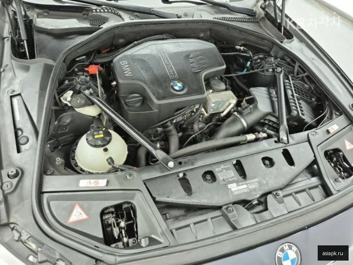 BMW 5-Series 6