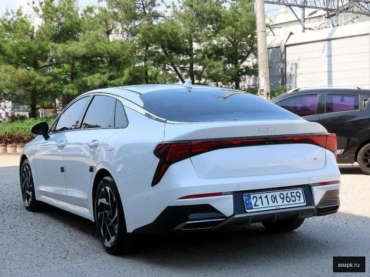 Kia K5 3