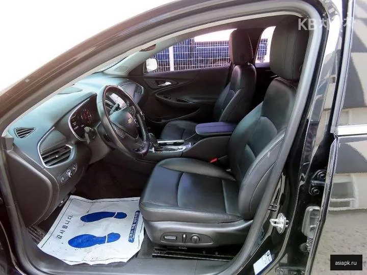 Chevrolet Malibu 5