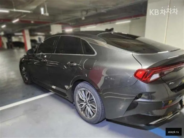 Kia K5 5