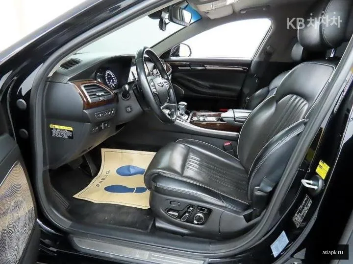 Genesis G90 5