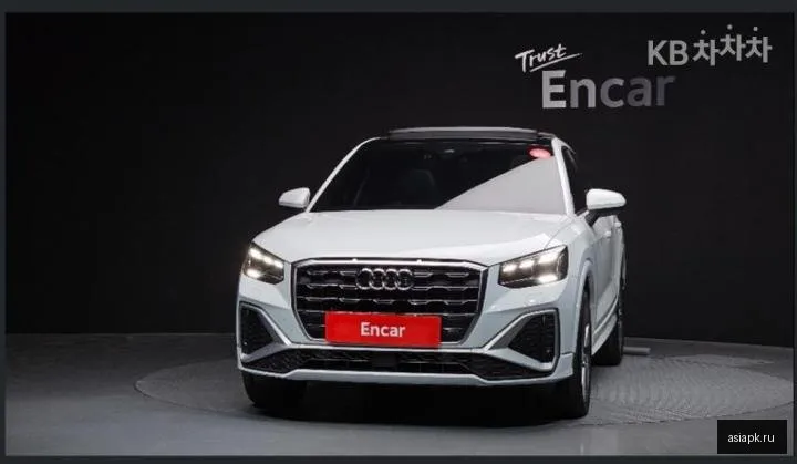 Audi Q2 3