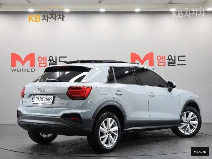 Audi Q2 3