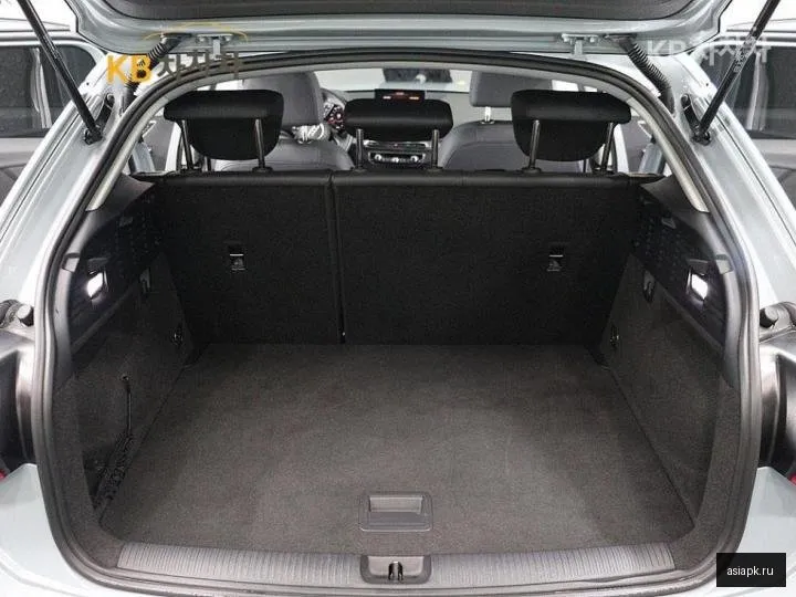 Audi Q2 5