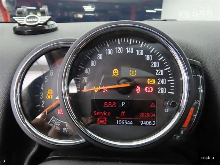 MINI Countryman 5