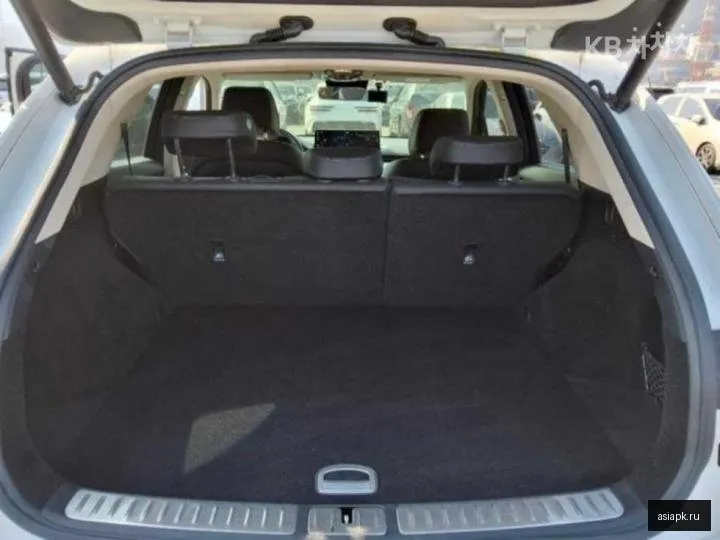 Genesis GV70 4
