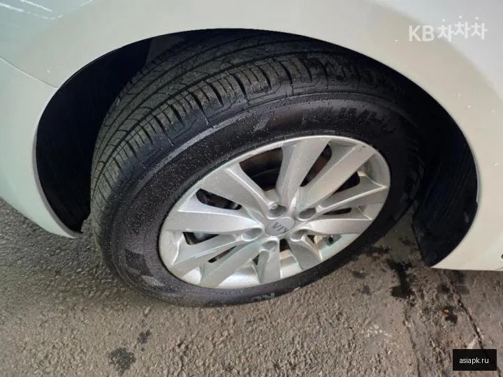 Kia K3 6