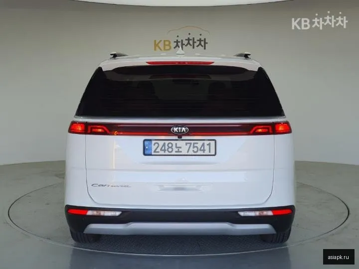 Kia Carnival 3