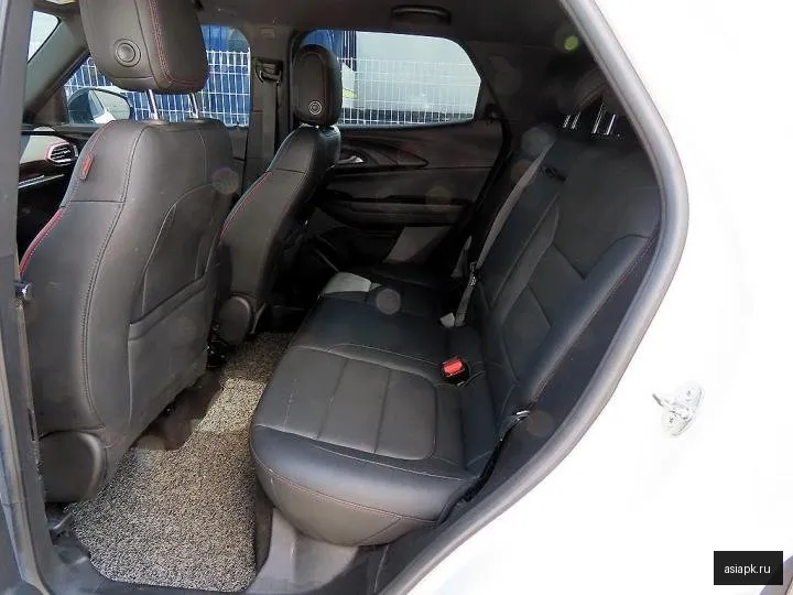 Chevrolet TrailBlazer 6