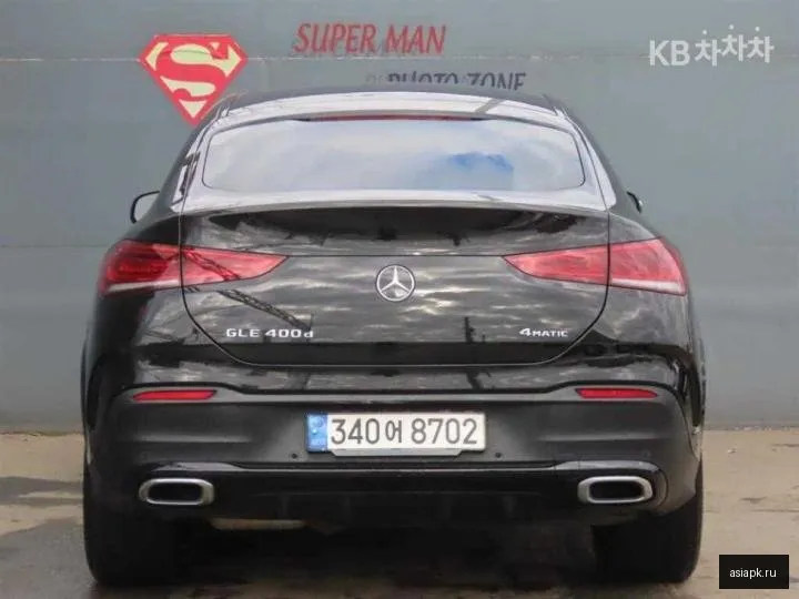 Mercedes-Benz GLE-Class 4