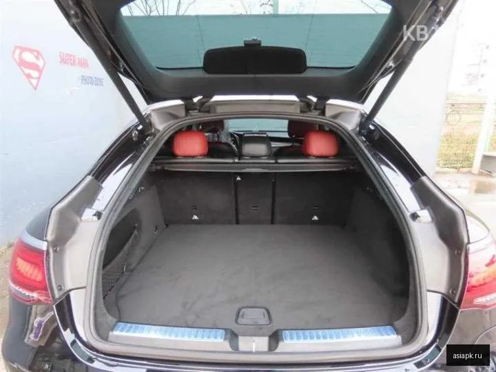 Mercedes-Benz GLC-Class 5