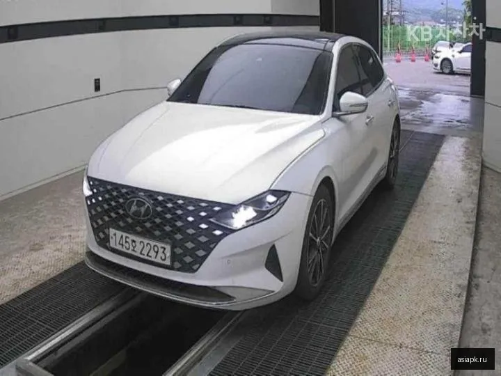 Hyundai Grandeur 2