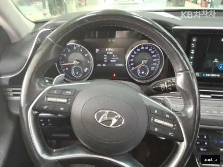 Hyundai Grandeur 5