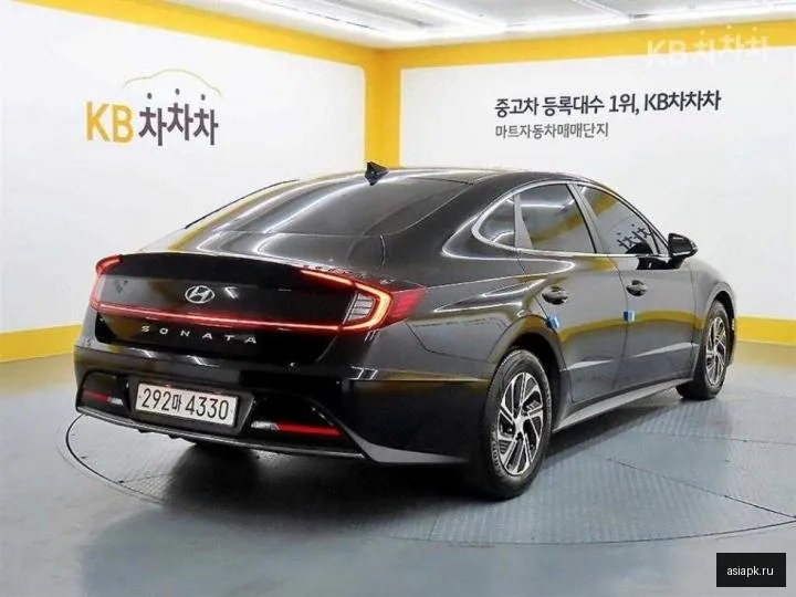 Hyundai Sonata 4