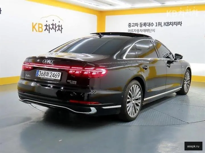 Audi A8 4