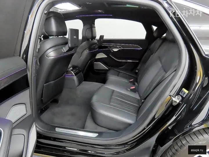 Audi A8 6