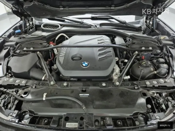 BMW 7-Series 5