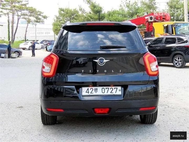 SsangYong Tivoli 4