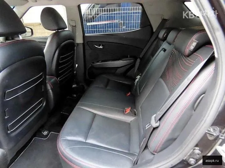 SsangYong Tivoli 6