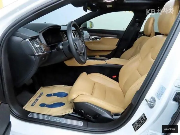 Volvo S90 5