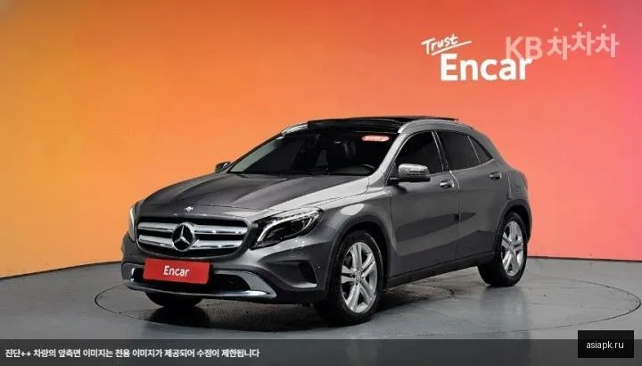 Mercedes-Benz GLA-Class 2