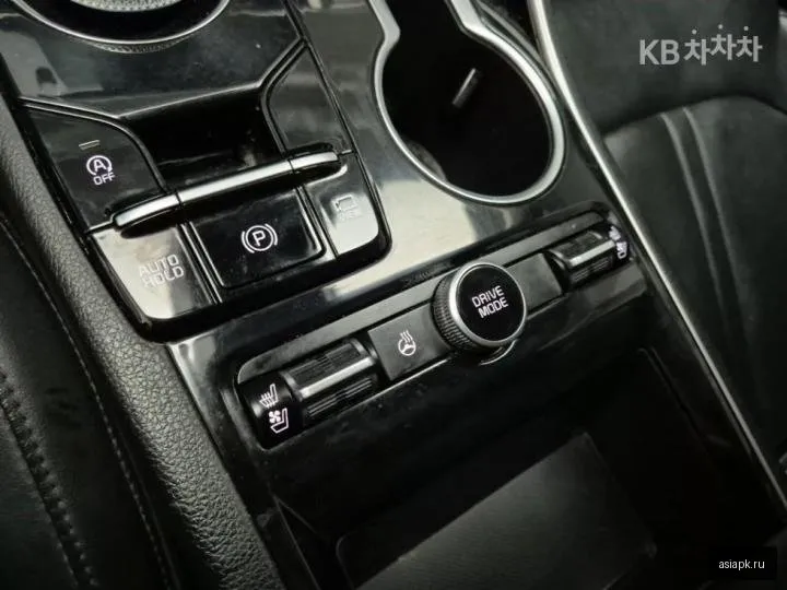 Kia K5 5