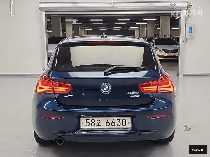 BMW 1-Series 3