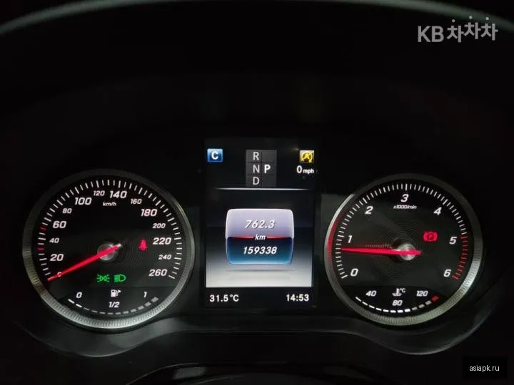 Mercedes-Benz GLC-Class 5