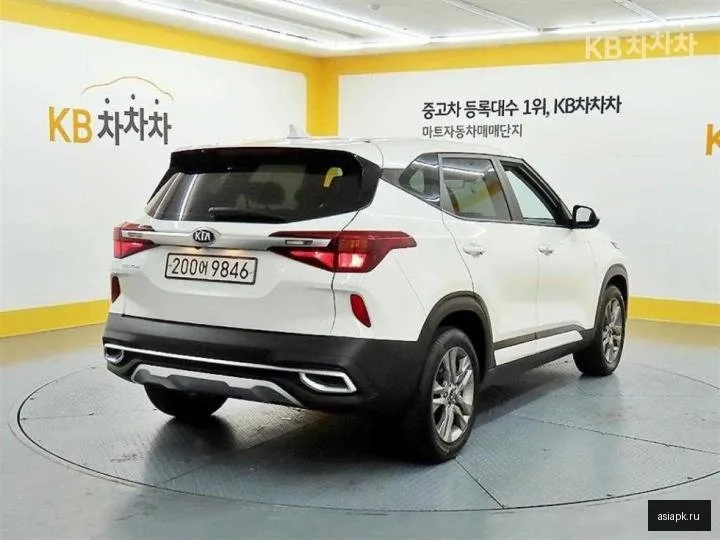 Kia Seltos 4