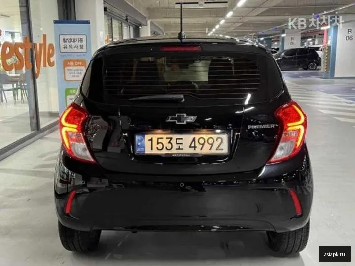 Chevrolet Spark 5