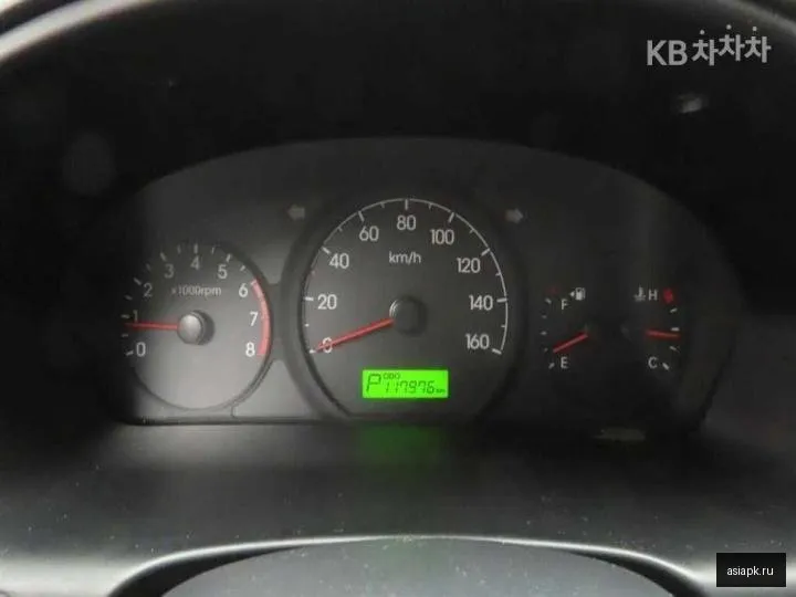 Hyundai Starex 6