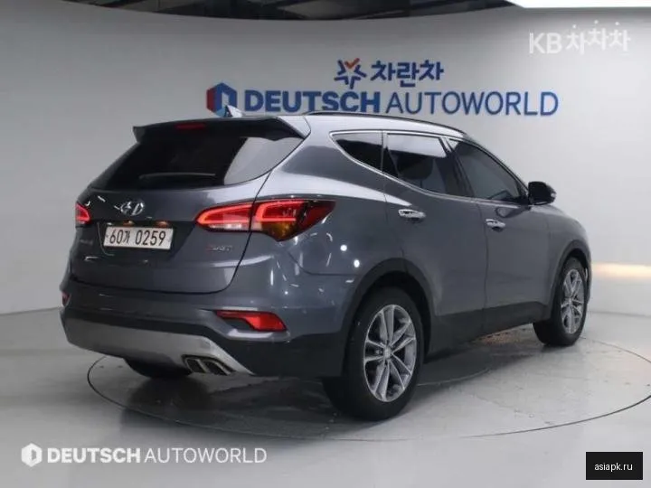 Hyundai Santa Fe 4