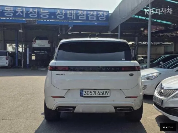 Land Rover Range Rover Sport 4