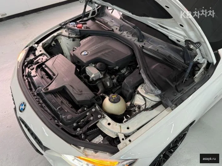 BMW 3-Series 6
