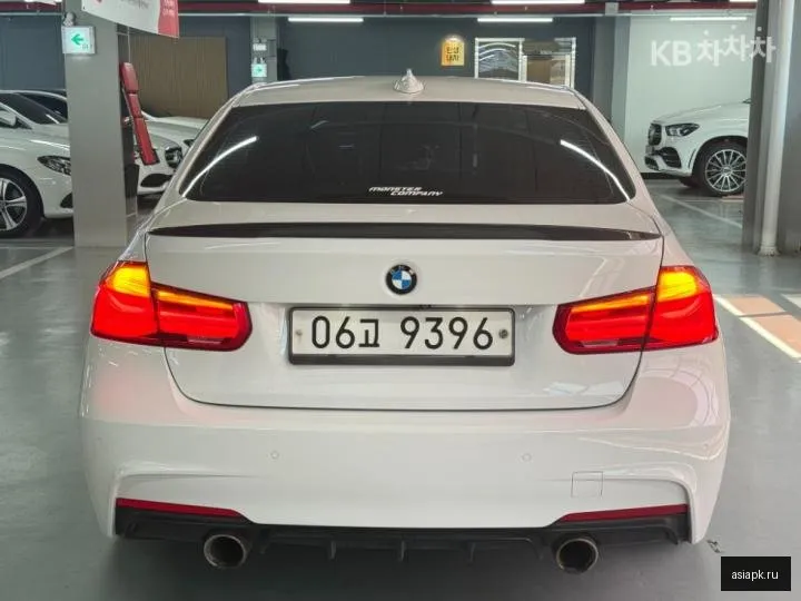 BMW 3-Series 3