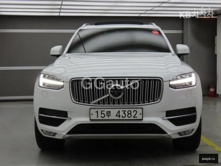 Volvo XC90 2